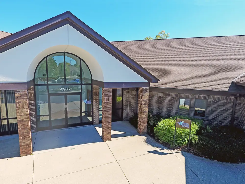 Bennett & Bloom Eye Centers office in Florence