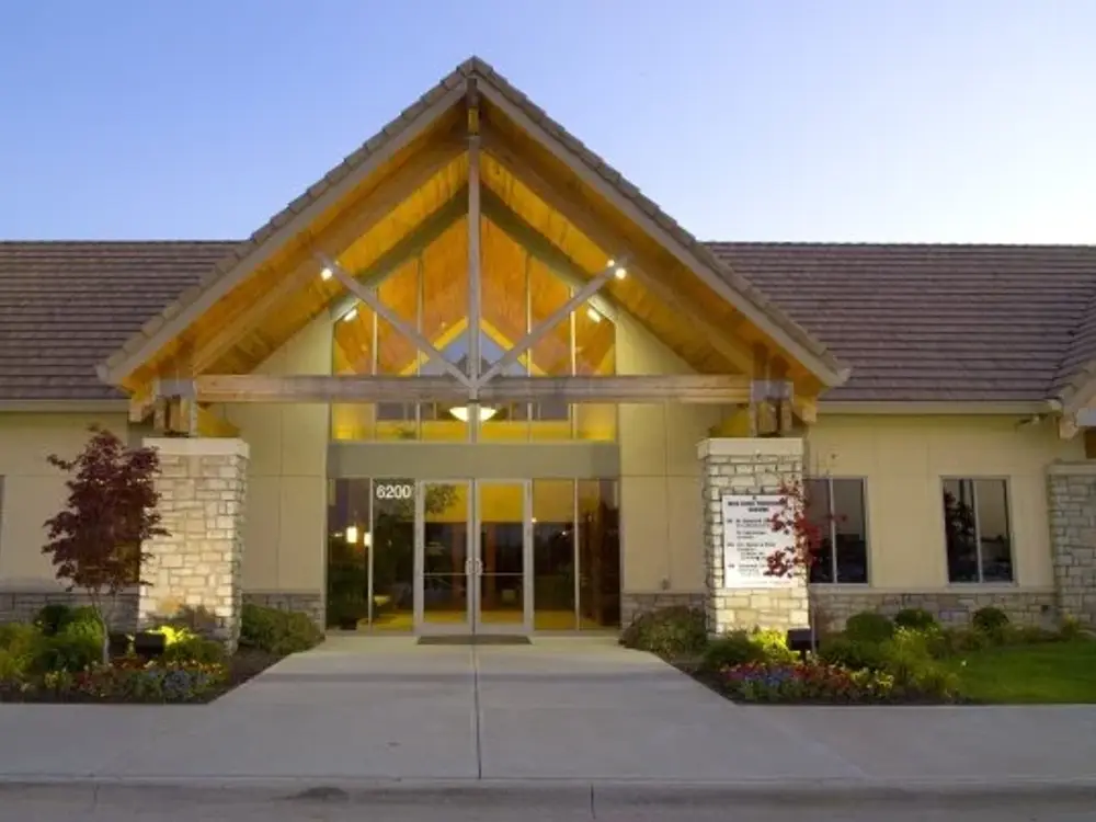 Cavanaugh Eye Center office in Overland Park