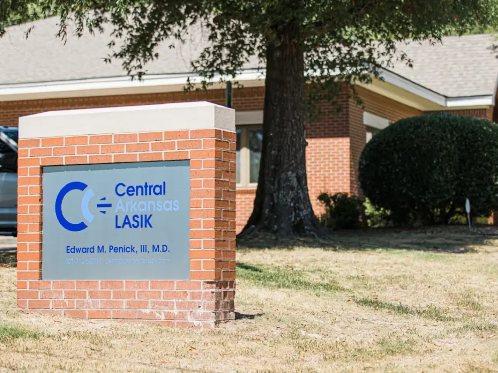 Central Arkansas LASIK office in Little Rock