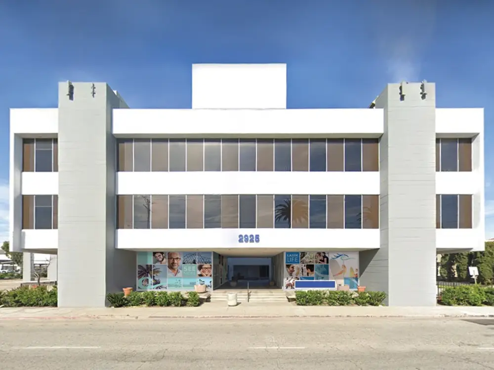 Eye Physicians of Long Beach office in Long Beach
