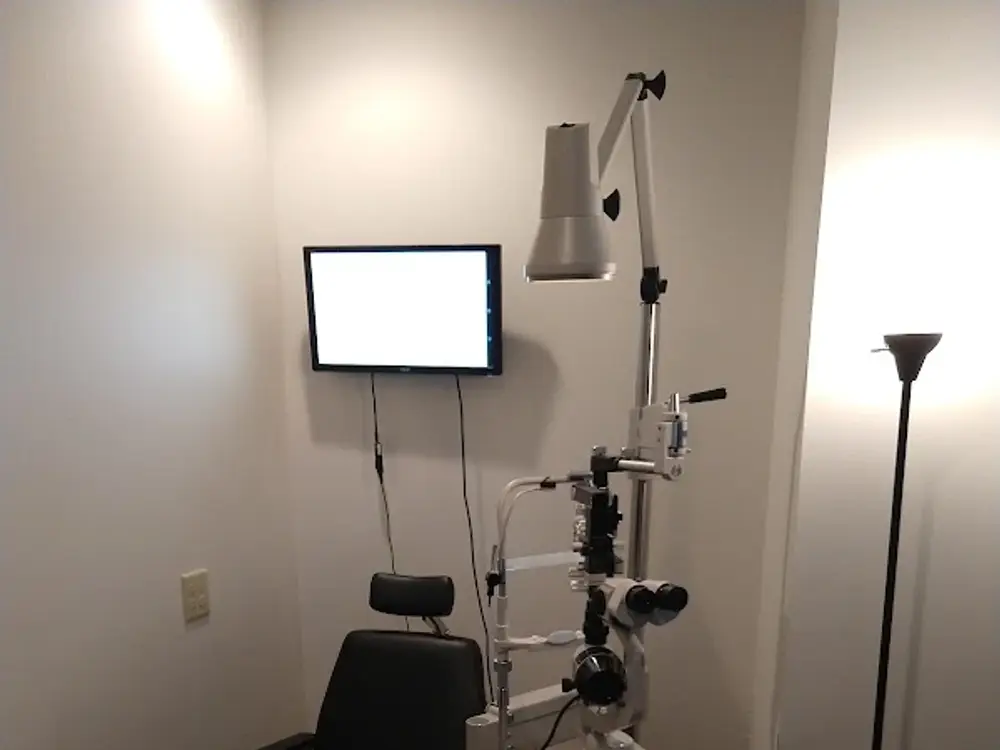 Lasik ATL by Diamond Vision office in Tucker