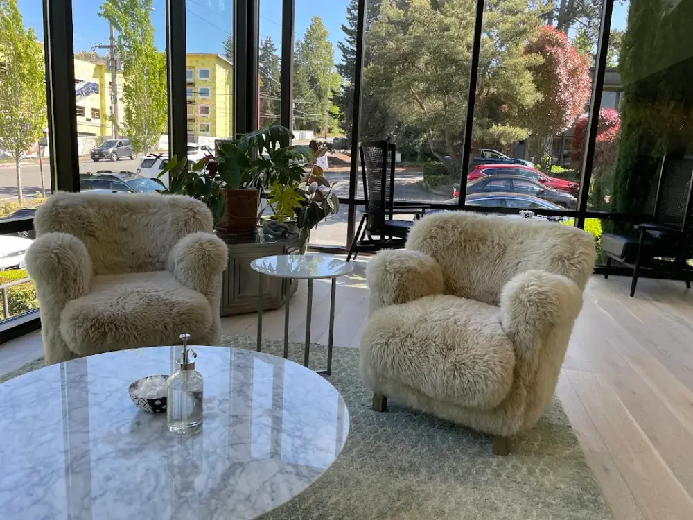 SharpeVision MODERN LASIK & LENS office in Bellevue